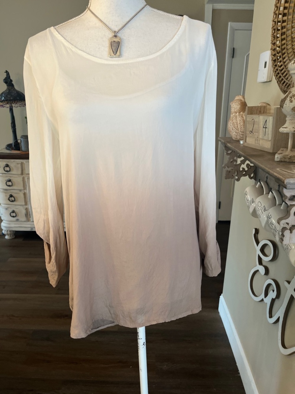 Women's Ombre Long Sleeve Tunic Top - Cream to Light Tan